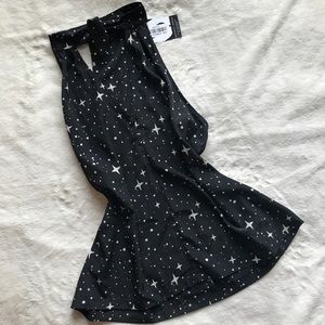 4SI3NNA Cold Shoulder Top